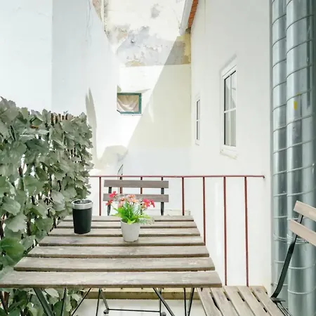 Apartment 2br Terrace W Ac - Time Out Market | By Airnest Lisbon