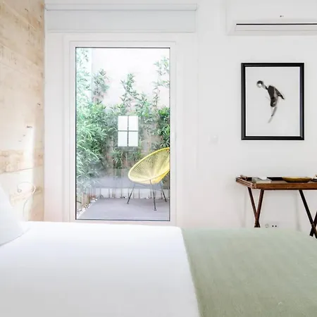 2br Terrace W Ac - Time Out Market | By Airnest Apartment *