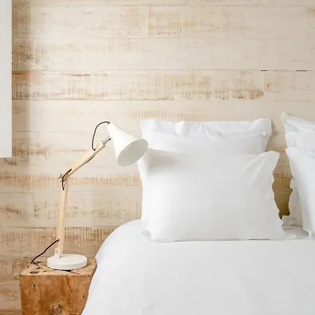 Daire 2br Terrace W Ac - Time Out Market | By Airnest Lisboa