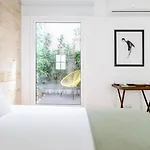 2br Terrace W Ac - Time Out Market | By Airnest Апартаменти *