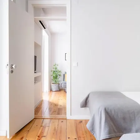 2br Terrace W Ac - Time Out Market | By Airnest Apartmán